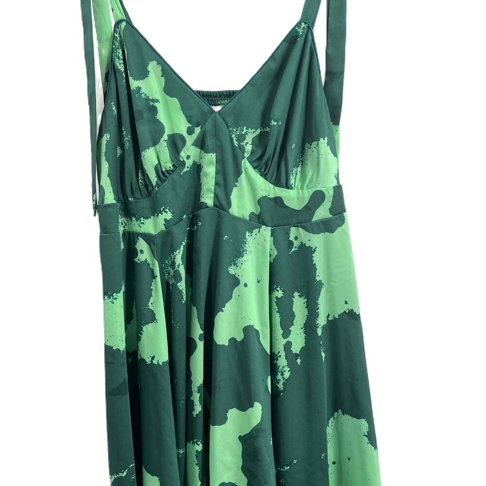 Alexis For Target Green‎ Satin Sleeveless Asymmetrical Sundress Womens 1X - Picture 3 of 10
